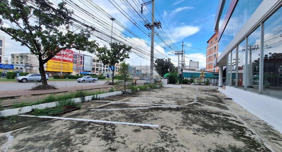 出售 4 卧室 办公室 在 Sam Phran, Nakhon Pathom