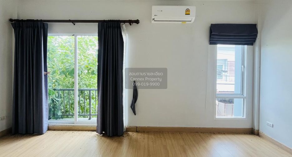For sale 3 bedrooms townhouse in Lam Luk Ka, Pathum Thani