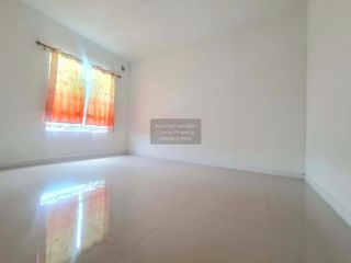 À vendre 3 chambres maison de ville à Mueang Samut Prakan, Samut Prakan