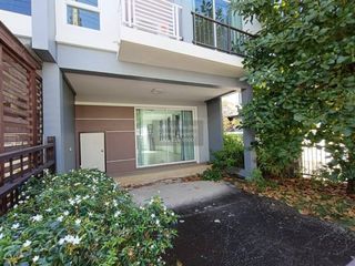 For sale 3 bedrooms townhouse in Lam Luk Ka, Pathum Thani