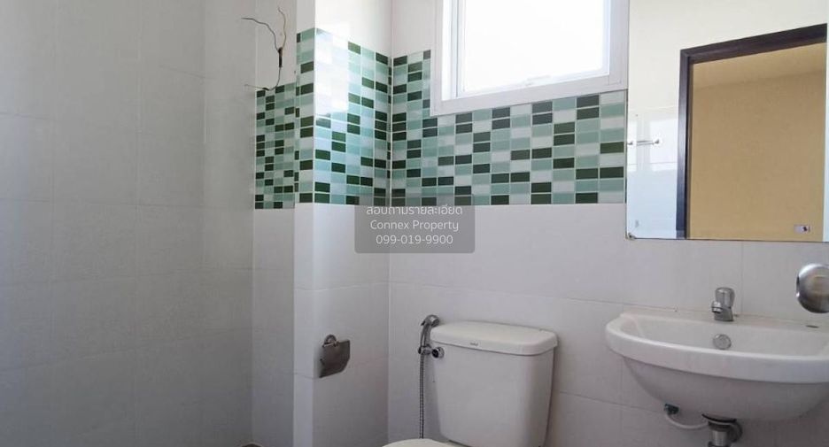 For sale 3 bedrooms townhouse in Lam Luk Ka, Pathum Thani
