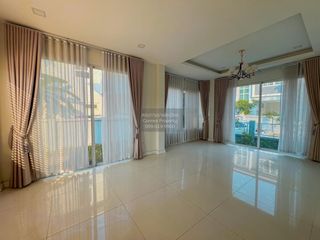 出售 4 卧室 独立屋 在 Lat Lum Kaeo, Pathum Thani