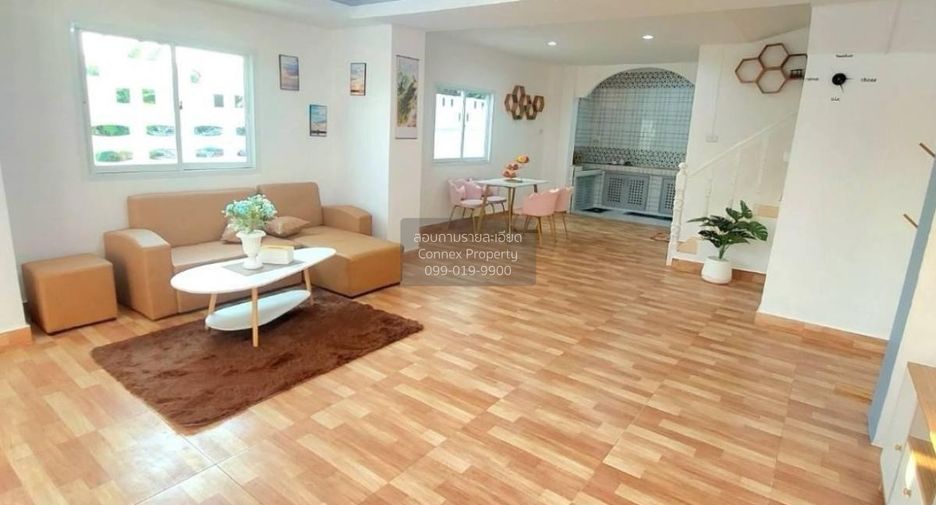 For sale 3 bedrooms townhouse in Khlong Sam Wa, Bangkok