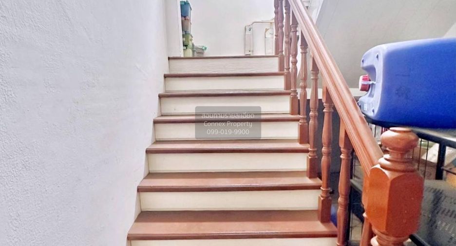 Casa en venta de 5 habitaciones en Lam Luk Ka, Pathum Thani