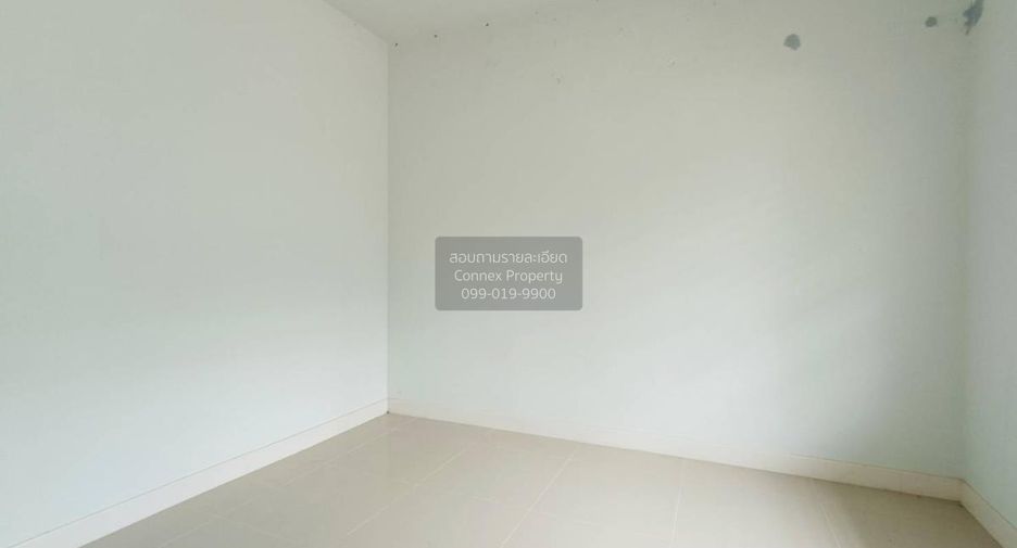 For sale 3 bedrooms townhouse in Sai Noi, Nonthaburi