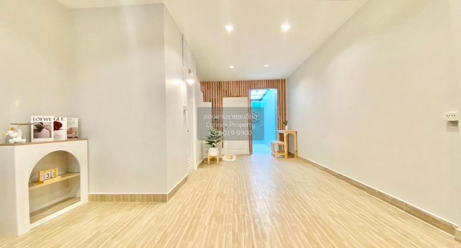 For sale 3 bedrooms townhouse in Bang Bua Thong, Nonthaburi