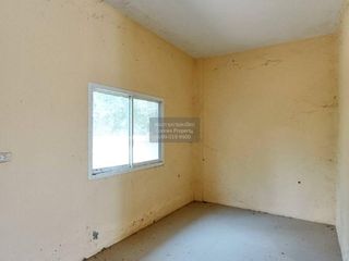 For sale 2 bedrooms retail Space in Khiri Rat Nikhom, Surat Thani