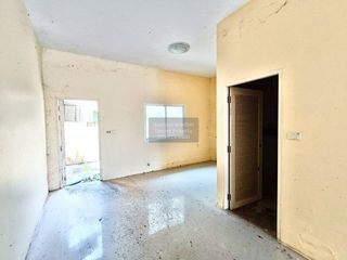 For sale 2 bedrooms retail Space in Khiri Rat Nikhom, Surat Thani