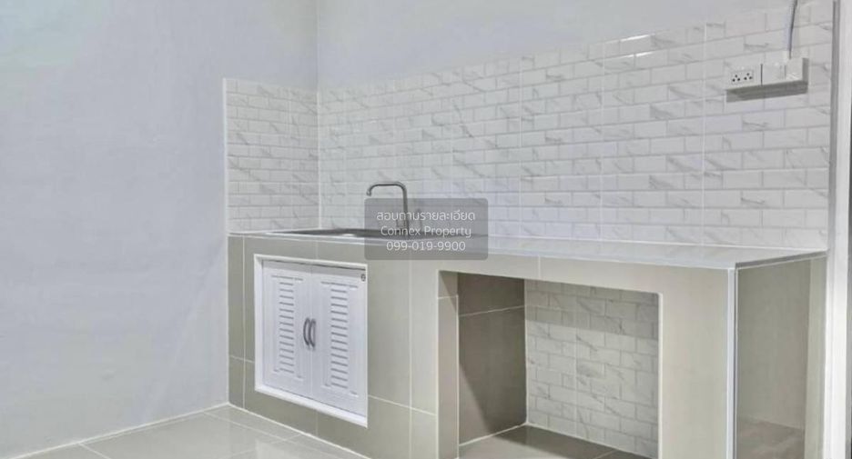 Casa adosada en venta de 3 habitaciones en Bang Yai, Nonthaburi