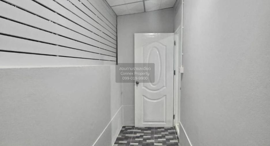 Casa adosada en venta de 3 habitaciones en Bang Yai, Nonthaburi