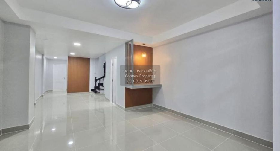 Casa adosada en venta de 3 habitaciones en Bang Yai, Nonthaburi