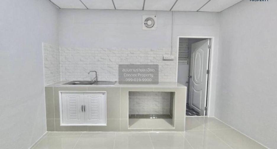 Casa adosada en venta de 3 habitaciones en Bang Yai, Nonthaburi