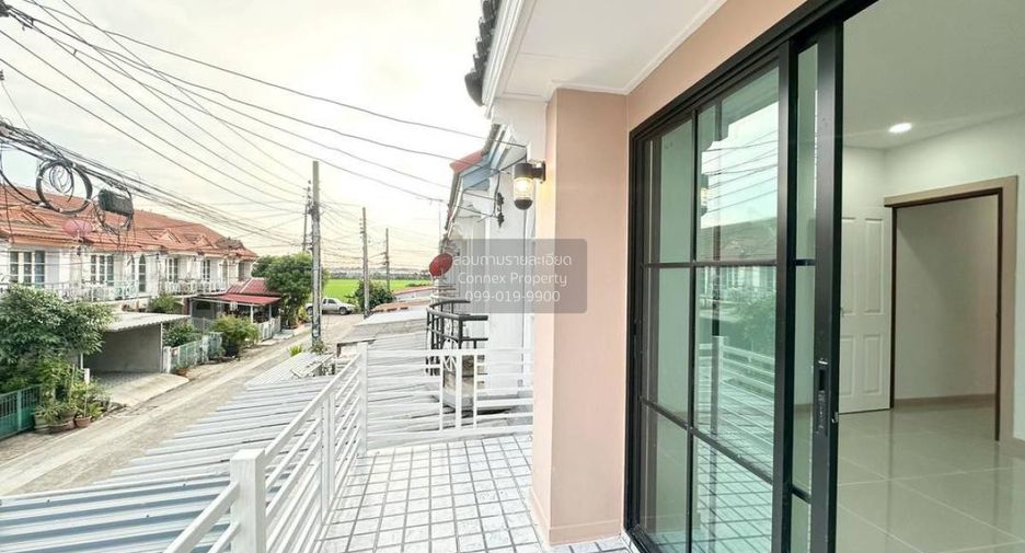 For sale 2 bedrooms townhouse in Bang Bua Thong, Nonthaburi