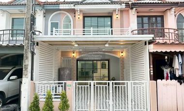 For sale 2 bedrooms townhouse in Bang Bua Thong, Nonthaburi
