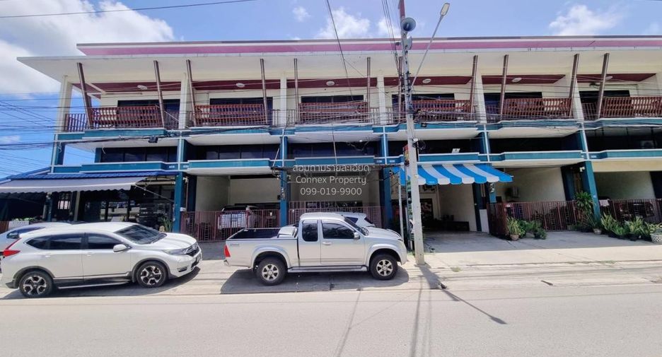 For sale 3 bedrooms townhouse in Mueang Kanchanaburi, Kanchanaburi