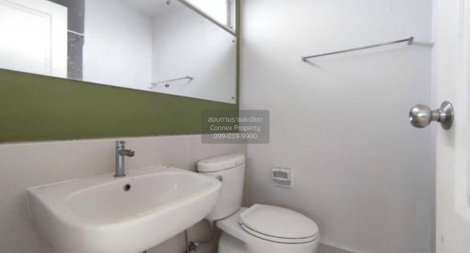 Reihenhaus zum Kauf mit 2 Zimmer in Bang Khun Thian, Bangkok