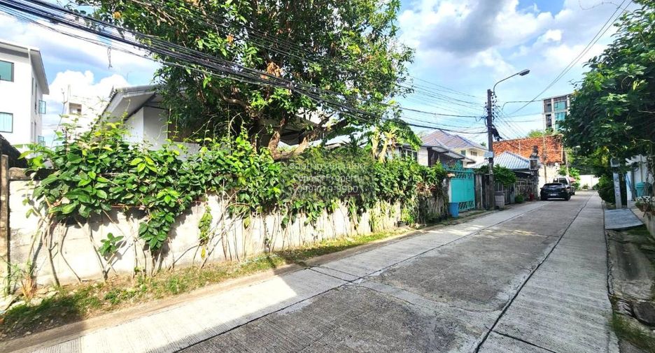 À vendre 4 chambres maison à Chatuchak, Bangkok