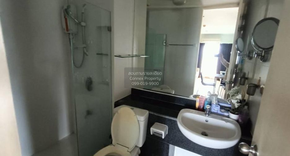 For sale 2 bedrooms condo in Thon Buri, Bangkok