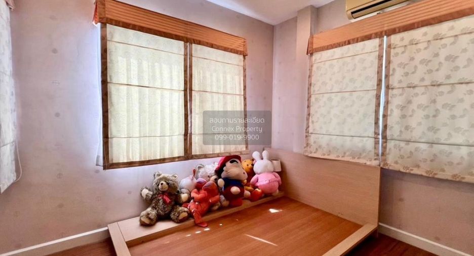 For sale 3 bedrooms house in Phasi Charoen, Bangkok