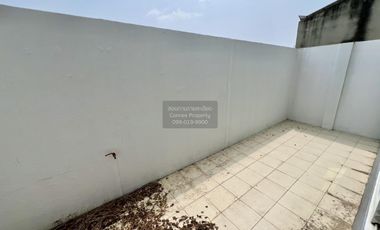 Reihenhaus zum Kauf mit 3 Zimmer in Krathum Baen, Samut Sakhon