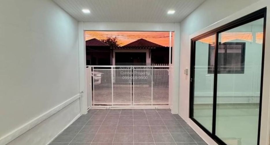 À vendre 3 chambres maison de ville à Bang Bua Thong, Nonthaburi