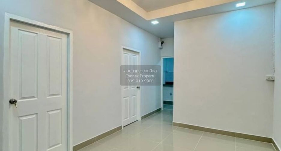 À vendre 3 chambres maison de ville à Bang Bua Thong, Nonthaburi