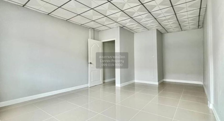For sale 2 bedrooms townhouse in Bang Bua Thong, Nonthaburi