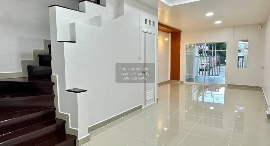 For sale 3 bedrooms townhouse in Bang Bua Thong, Nonthaburi