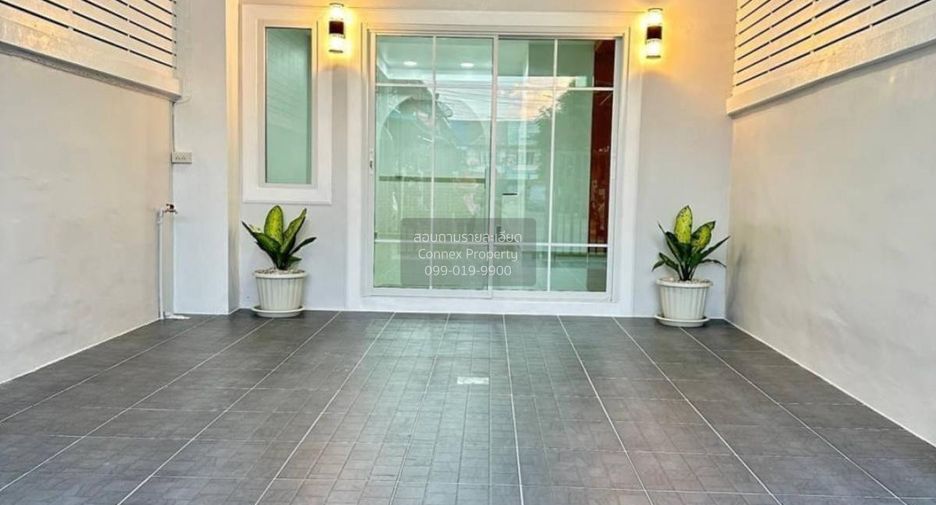 For sale 3 bedrooms townhouse in Bang Bua Thong, Nonthaburi