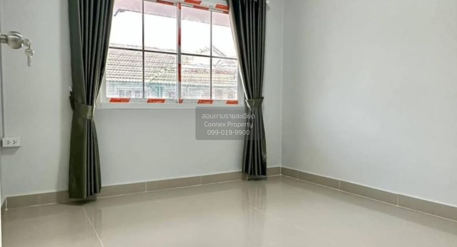 Casa adosada en venta de 3 habitaciones en Bang Yai, Nonthaburi