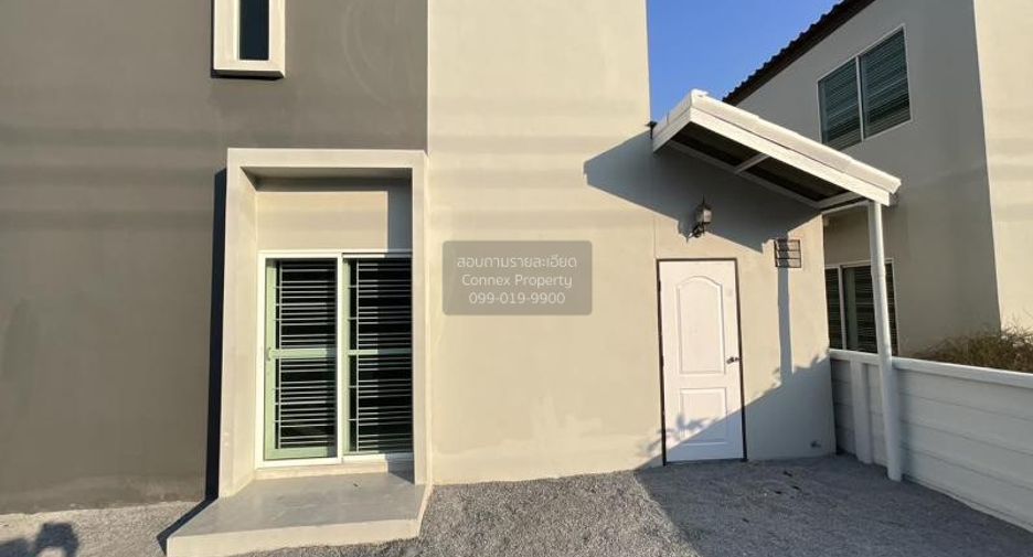For sale 3 bedrooms townhouse in Sai Noi, Nonthaburi