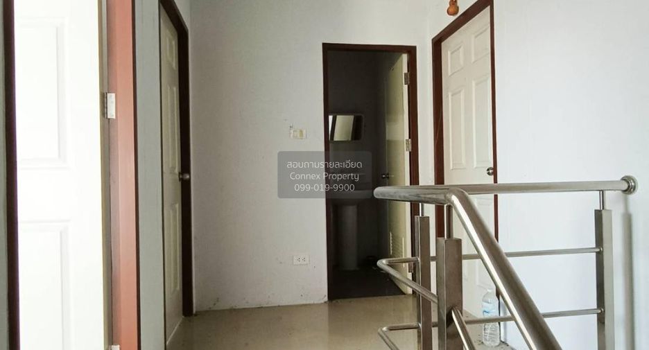 Reihenhaus zum Kauf mit 4 Zimmer in Krathum Baen, Samut Sakhon