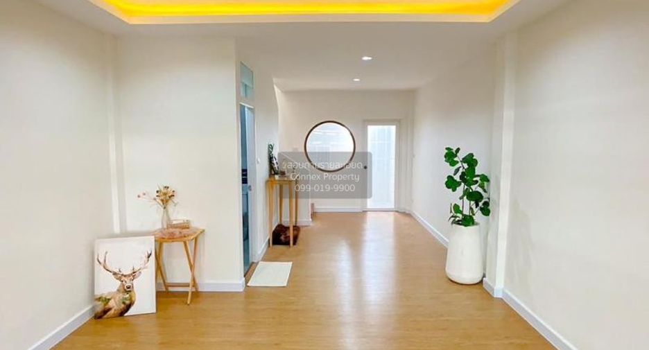 For sale 2 bedrooms townhouse in Bang Kruai, Nonthaburi