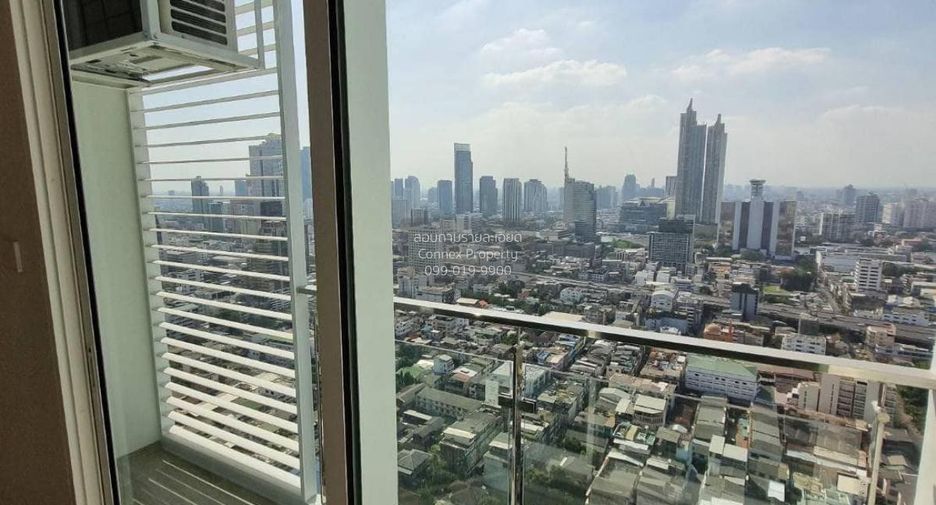 For sale 2 bedrooms condo in Bang Rak, Bangkok