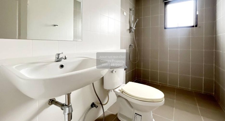 Casa en venta de 4 habitaciones en Bang Khen, Bangkok