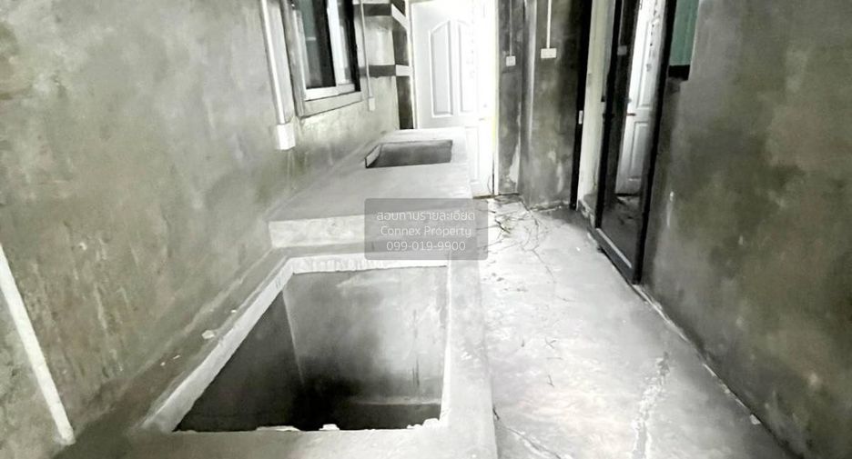 Casa en venta de 4 habitaciones en Bang Khen, Bangkok