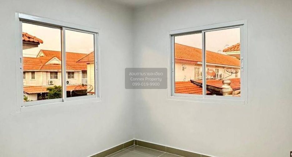 For sale 3 bedrooms townhouse in Bang Bua Thong, Nonthaburi