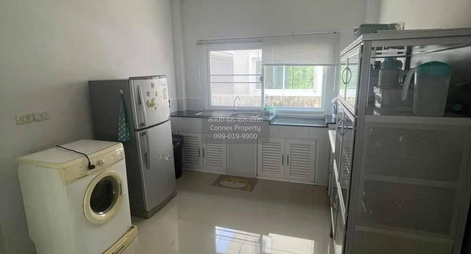 For sale 3 bedrooms house in Chiang Khwan, Roi Et