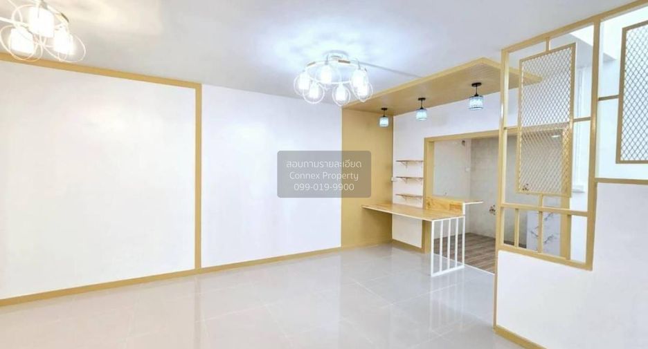 Casa adosada en venta de 4 habitaciones en Bang Bua Thong, Nonthaburi