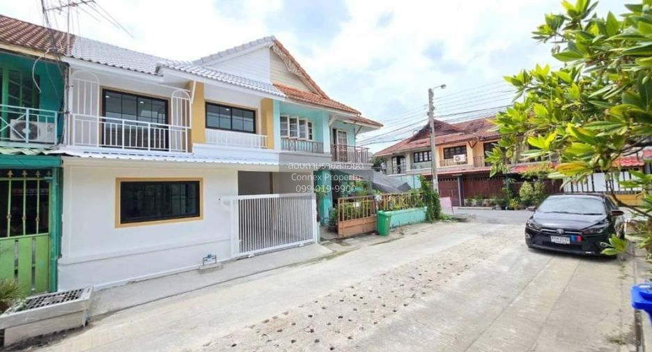 Casa adosada en venta de 4 habitaciones en Bang Bua Thong, Nonthaburi