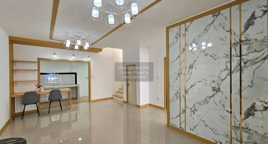 À vendre 3 chambres maison de ville à Bang Bua Thong, Nonthaburi