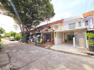 For sale 2 bedrooms townhouse in Bang Bua Thong, Nonthaburi