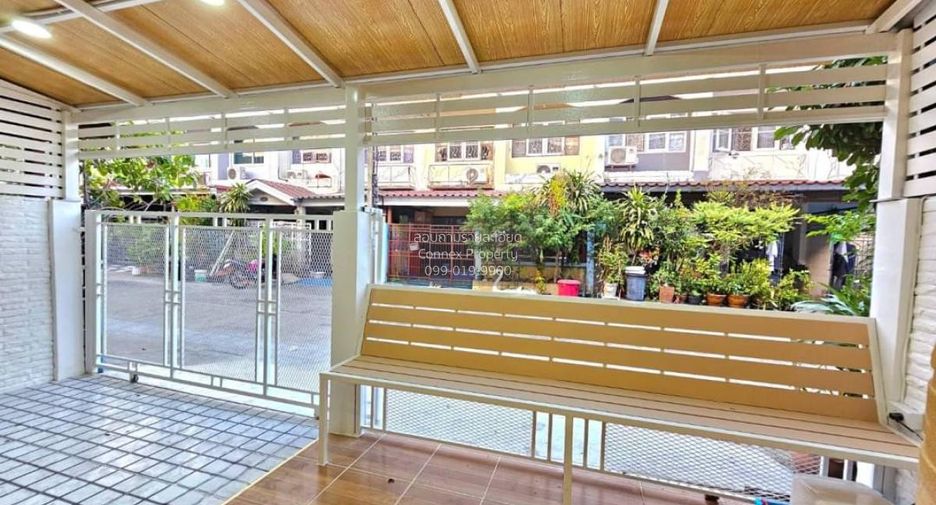 For sale 4 bedrooms townhouse in Bang Bua Thong, Nonthaburi