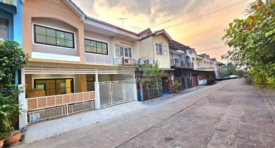 For sale 4 bedrooms townhouse in Bang Bua Thong, Nonthaburi
