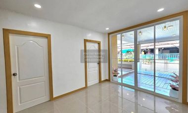 Casa adosada en venta de 2 habitaciones en Bang Bua Thong, Nonthaburi