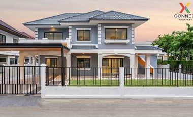 For sale 4 bedrooms house in Mueang Nonthaburi, Nonthaburi