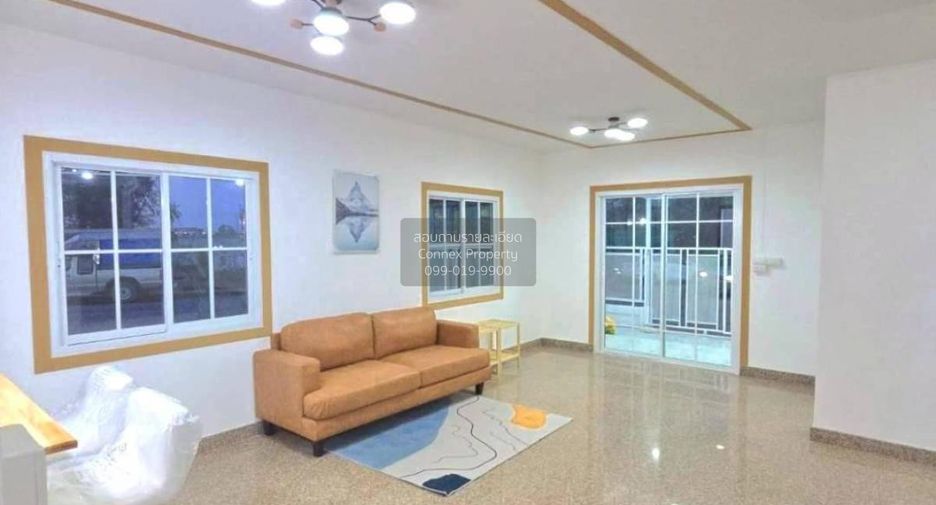 Casa adosada en venta de 5 habitaciones en Bang Yai, Nonthaburi