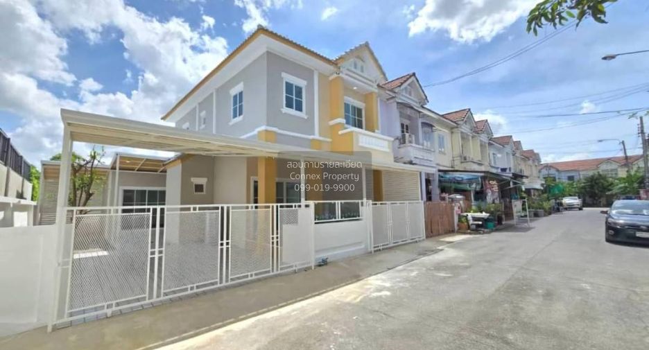 For sale 5 bedrooms townhouse in Sai Noi, Nonthaburi