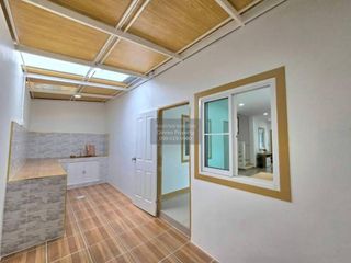 For sale 5 bedrooms townhouse in Sai Noi, Nonthaburi