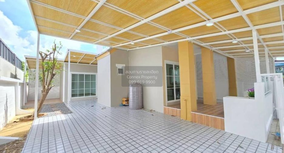 For sale 5 bedrooms townhouse in Sai Noi, Nonthaburi